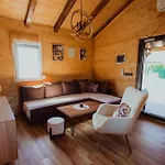 펜션 Rustic Casa 프리제도르